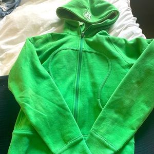 Lululemon Scuba -green